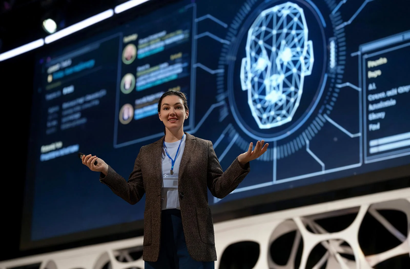 woman speaking about technology