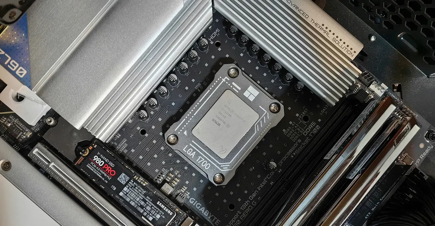 samsung confirms it is making asic