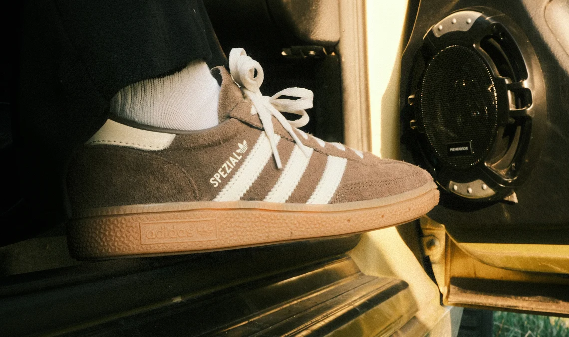 nikes vintage inspired shoes